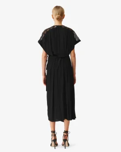 Robe Longue A Dentelles Britta